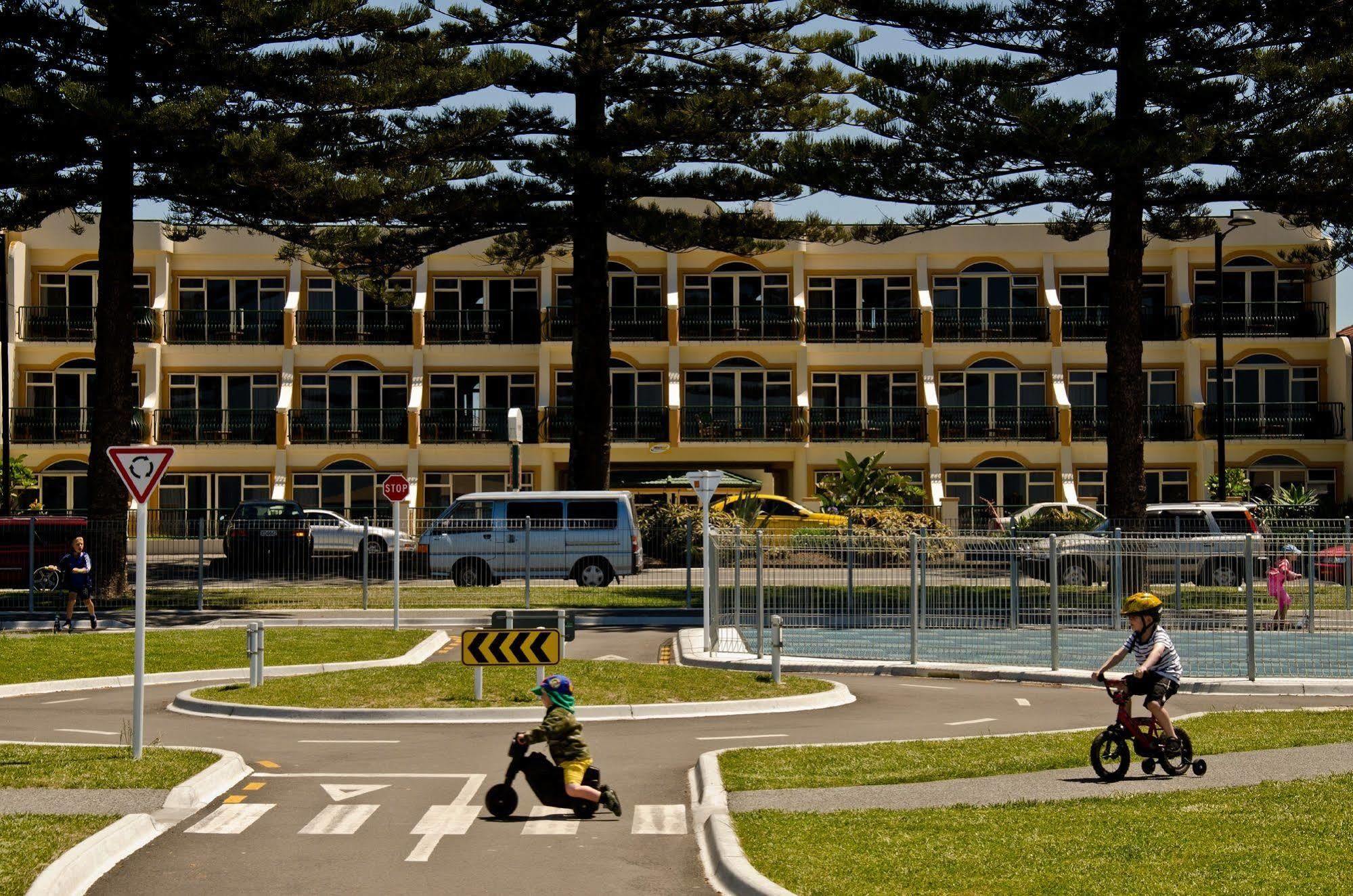 Beachfront Motel Napier Exterior foto